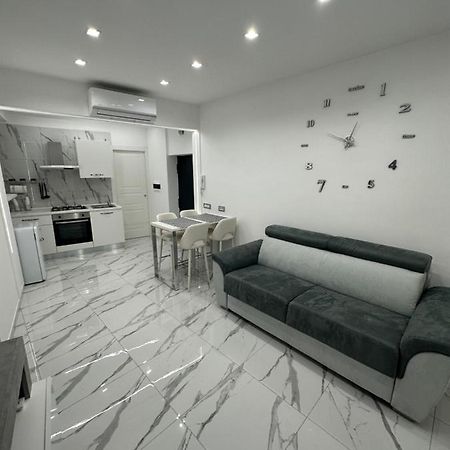 Ferienwohnung Mavy House Napoli Exterior foto
