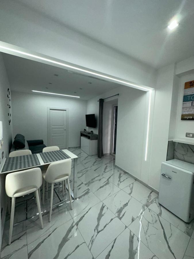 Ferienwohnung Mavy House Napoli Exterior foto