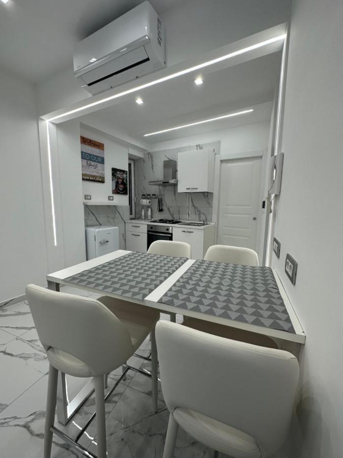 Ferienwohnung Mavy House Napoli Exterior foto